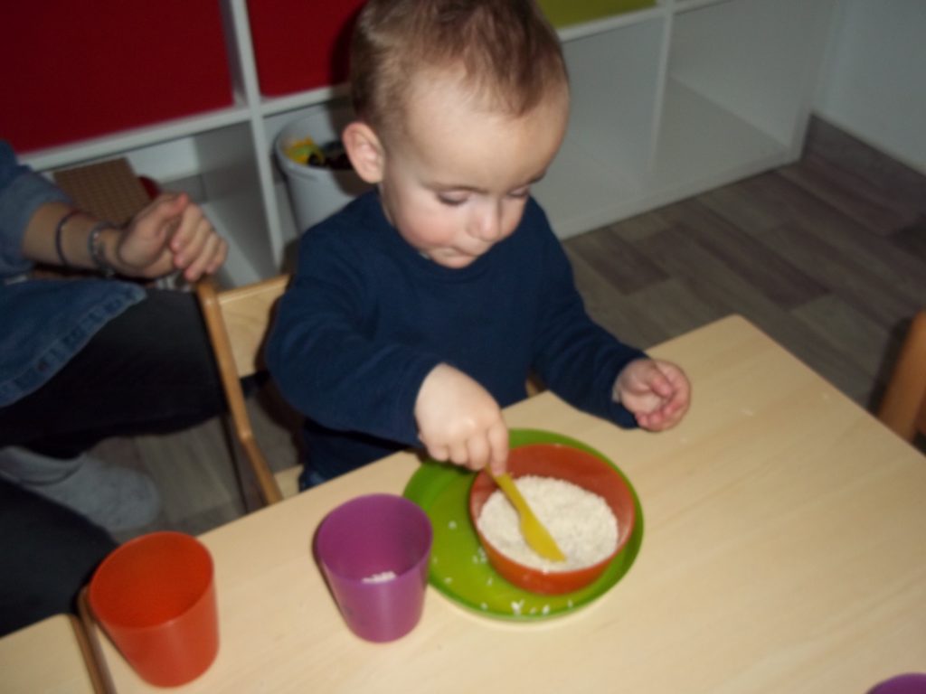 atelier transvasement Les Crêches Enchantées